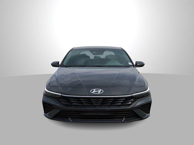 Thumbnail: 2026 Hyundai Elantra - 3