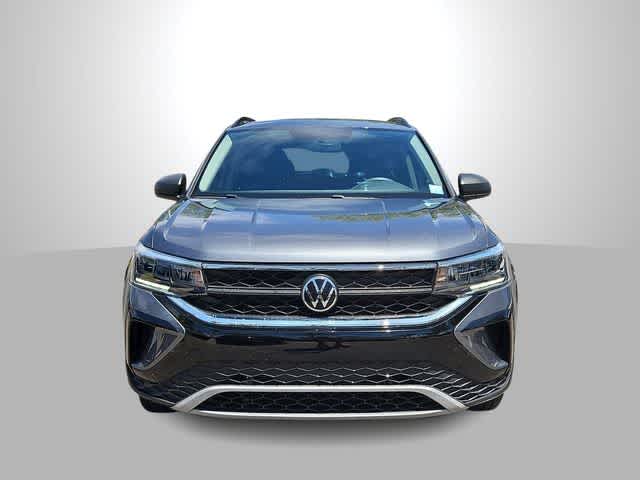 Thumbnail: 2022 Volkswagen Taos - 3