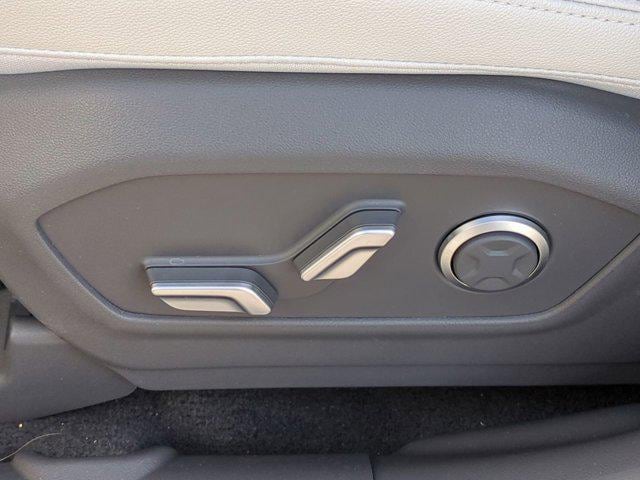 Thumbnail: 2026 Hyundai Santa Fe - 17