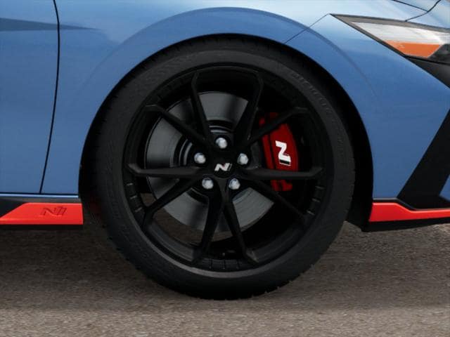 2025 Hyundai Elantra SE 8