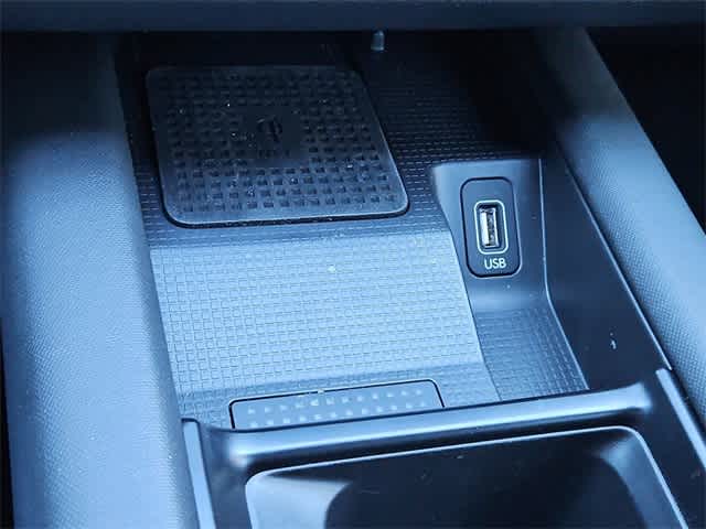 Thumbnail: 2023 Hyundai Ioniq 6 - 29