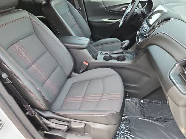 Thumbnail: 2023 Chevrolet Equinox - 22