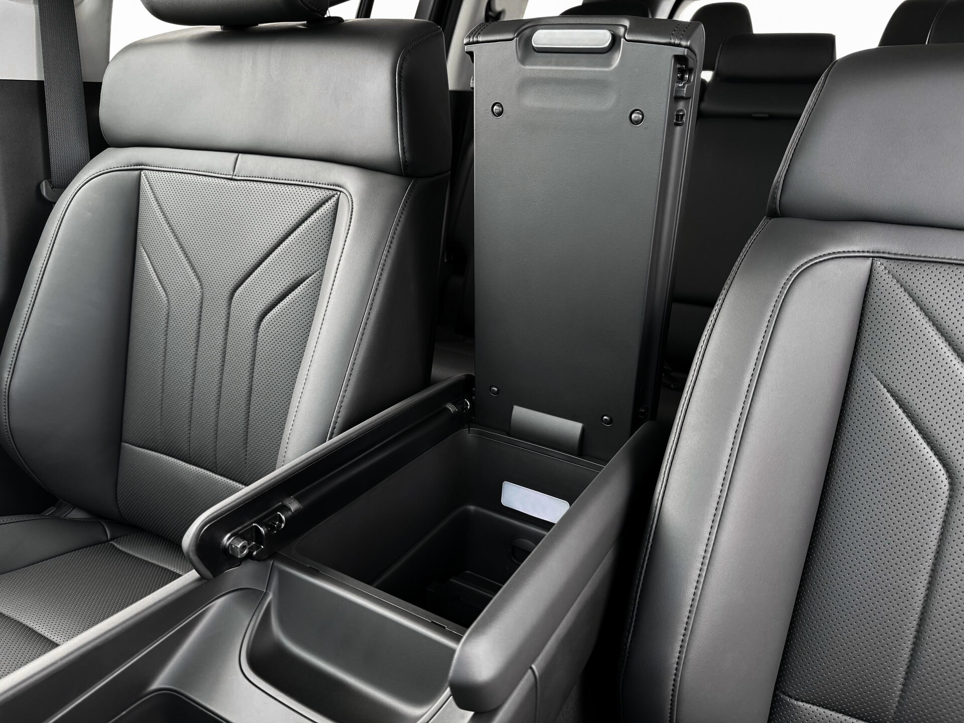 Thumbnail: 2026 Hyundai Santa Fe - 11