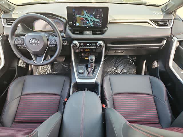 Thumbnail: 2025 Toyota RAV4 - 15