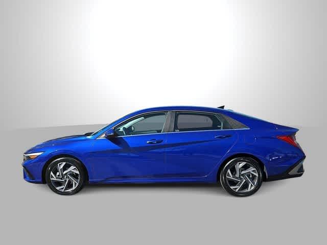 Thumbnail: 2025 Hyundai Elantra - 3