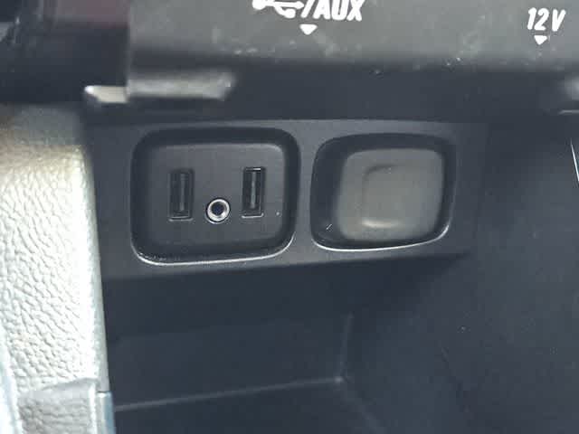 Thumbnail: 2019 Buick Encore - 30