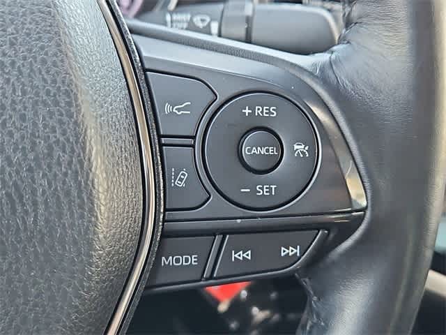 Thumbnail: 2020 Toyota Camry - 24