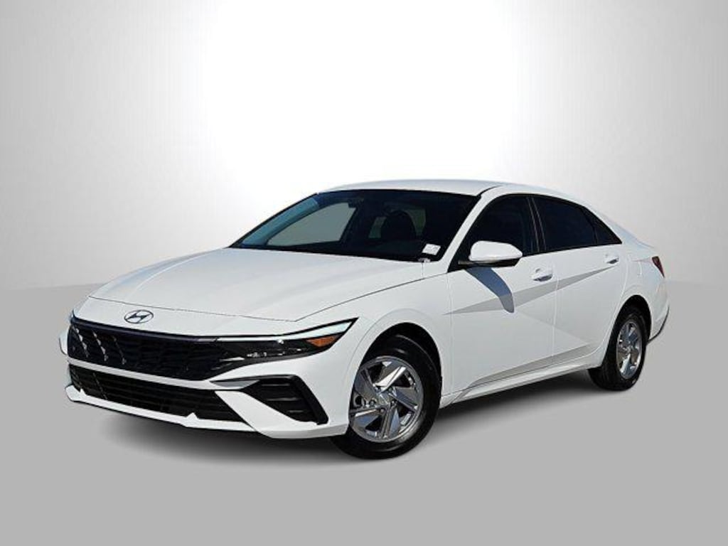 New 2026 Hyundai Elantra SE Sedan