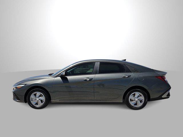 Thumbnail: 2026 Hyundai Elantra - 5