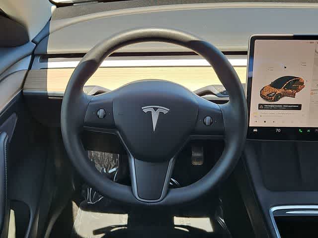 Thumbnail: 2021 Tesla Model 3 - 23