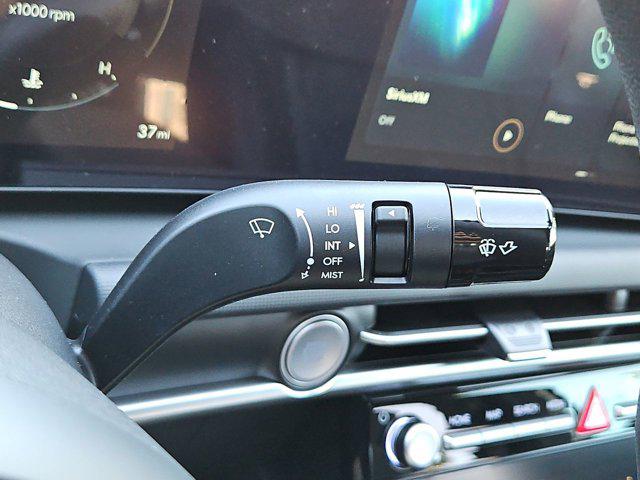 Thumbnail: 2025 Hyundai Santa Cruz - 26