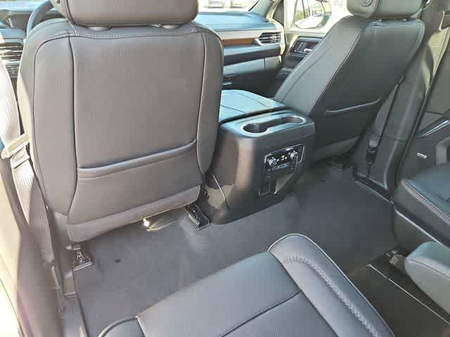 Thumbnail: 2025 GMC Yukon - 19