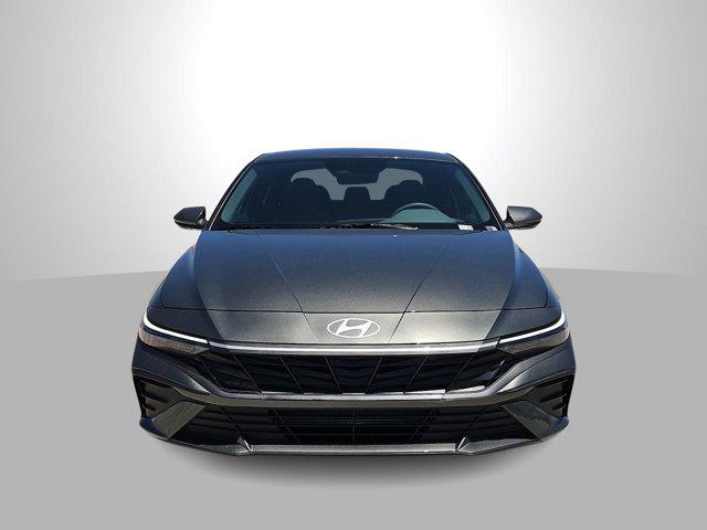 Thumbnail: 2026 Hyundai Elantra - 3