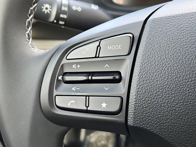 Thumbnail: 2025 Hyundai Venue - 23