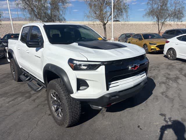 Thumbnail: 2024 Chevrolet Colorado - 12