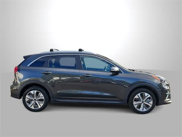 Thumbnail: 2022 Kia Niro - 9