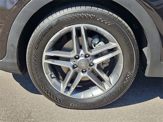 Thumbnail: 2019 Hyundai Santa Fe - 14