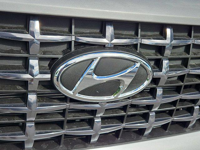 Thumbnail: 2026 Hyundai Venue - 11