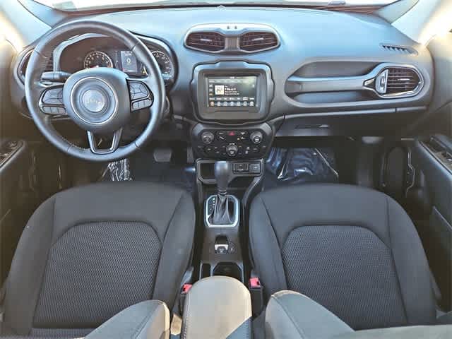 Thumbnail: 2018 Jeep Renegade - 16