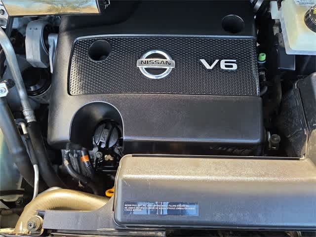 Thumbnail: 2013 Nissan Pathfinder - 15