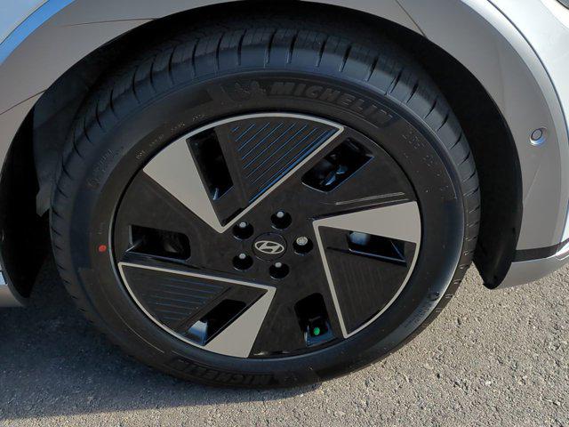 Thumbnail: 2026 Hyundai Ioniq 5 - 13