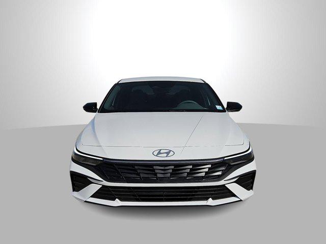 Thumbnail: 2026 Hyundai Elantra - 3