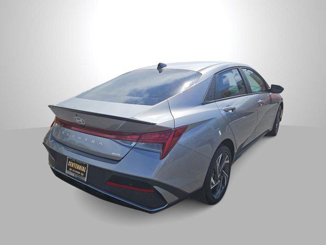 Thumbnail: 2025 Hyundai Elantra - 8