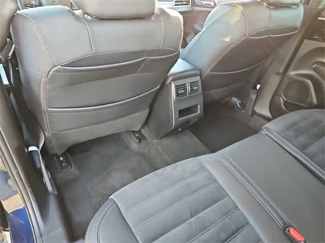 Thumbnail: 2022 Mitsubishi Outlander - 19