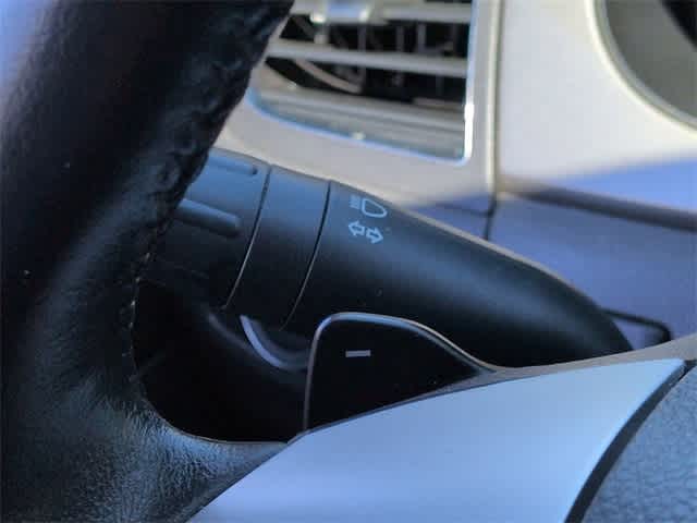 Thumbnail: 2013 Ford Edge - 23
