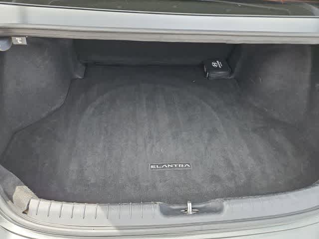 Thumbnail: 2024 Hyundai Elantra - 31