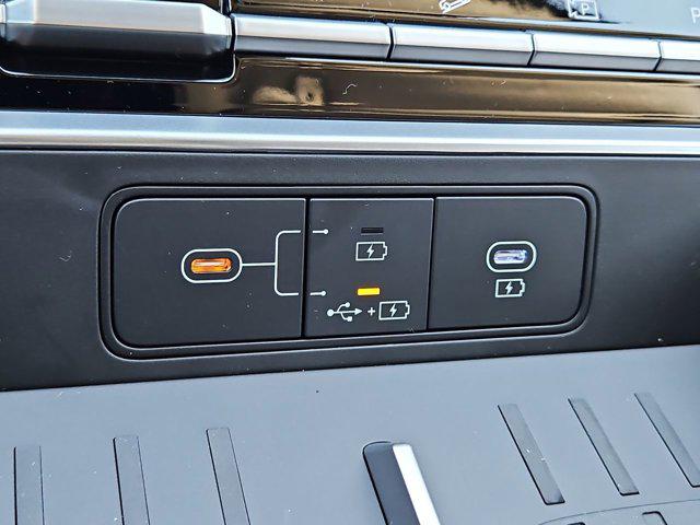 Thumbnail: 2026 Hyundai Santa Fe - 28