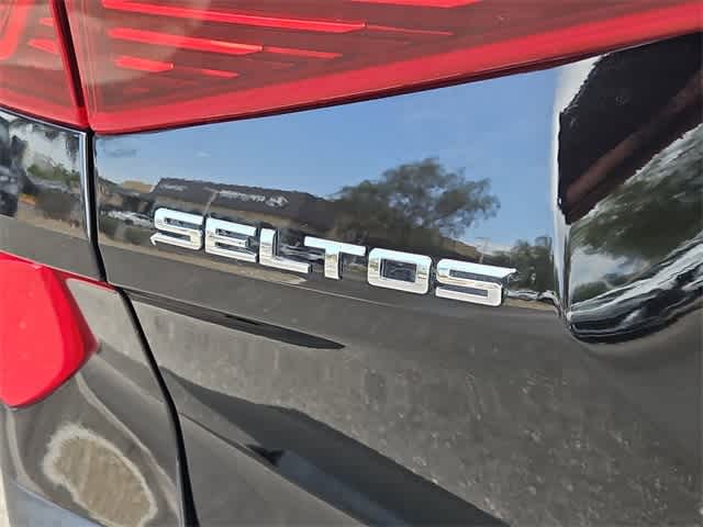 Thumbnail: 2021 Kia Seltos - 13