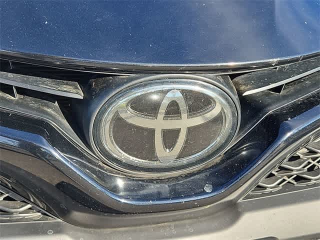 Thumbnail: 2020 Toyota Camry - 11