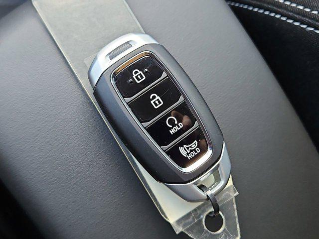 Thumbnail: 2025 Hyundai Venue - 33