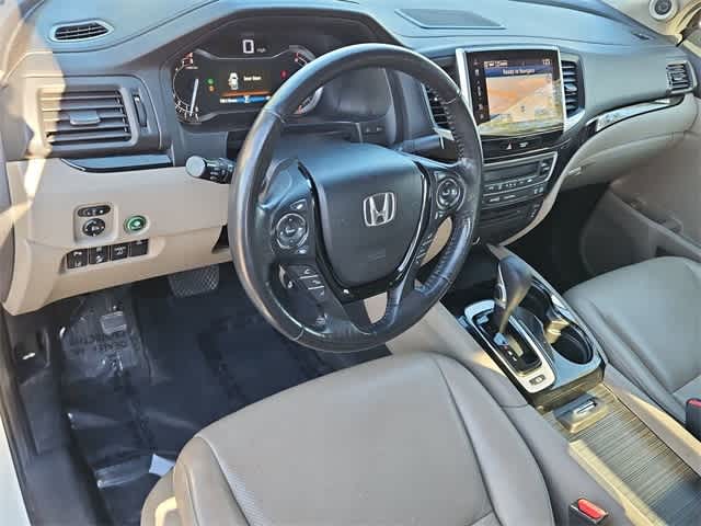 Thumbnail: 2018 Honda Ridgeline - 10