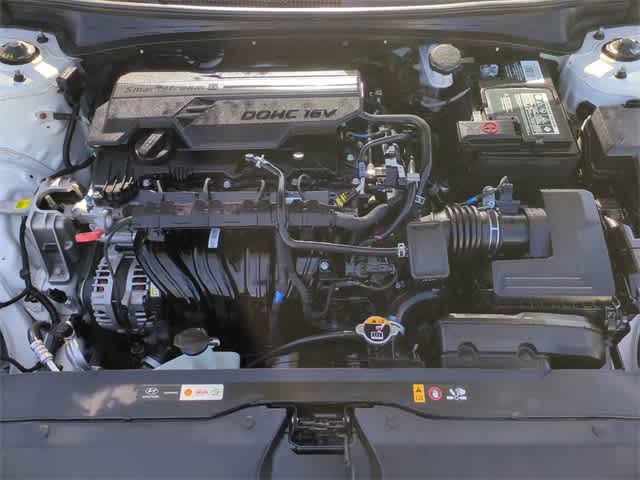 Thumbnail: 2024 Hyundai Elantra - 14