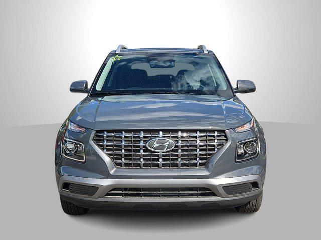 Thumbnail: 2025 Hyundai Venue - 3