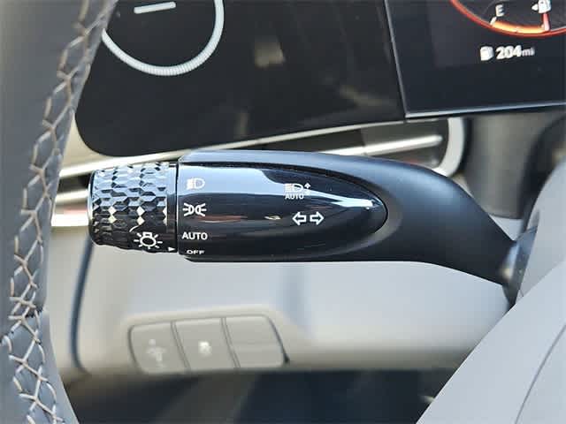 Thumbnail: 2024 Hyundai Elantra - 25