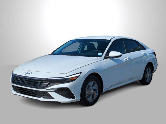 Thumbnail: 2026 Hyundai Elantra - 4