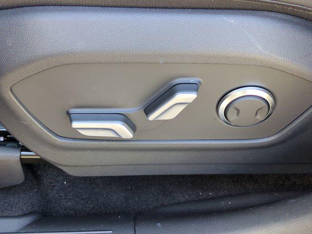 Thumbnail: 2026 Hyundai Santa Fe - 17