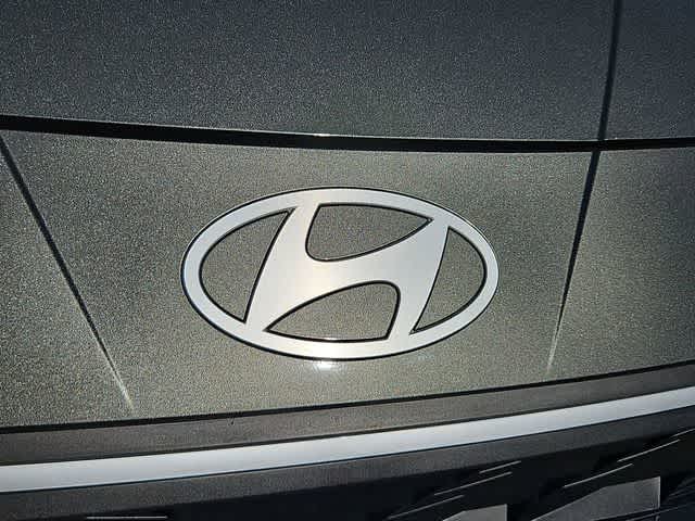 Thumbnail: 2024 Hyundai Elantra - 11