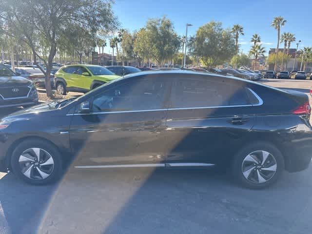 Thumbnail: 2019 Hyundai Ioniq - 3