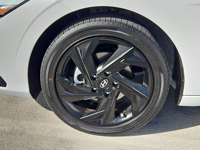 Thumbnail: 2026 Hyundai Elantra - 13