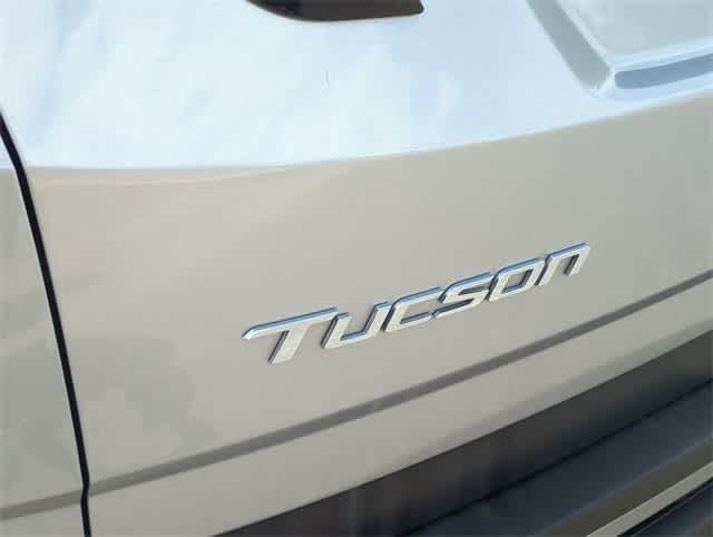 Thumbnail: 2022 Hyundai Tucson - 12