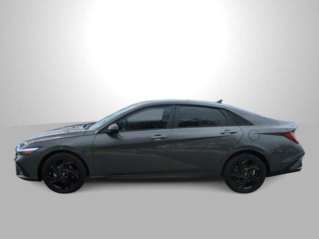 Thumbnail: 2026 Hyundai Elantra - 5