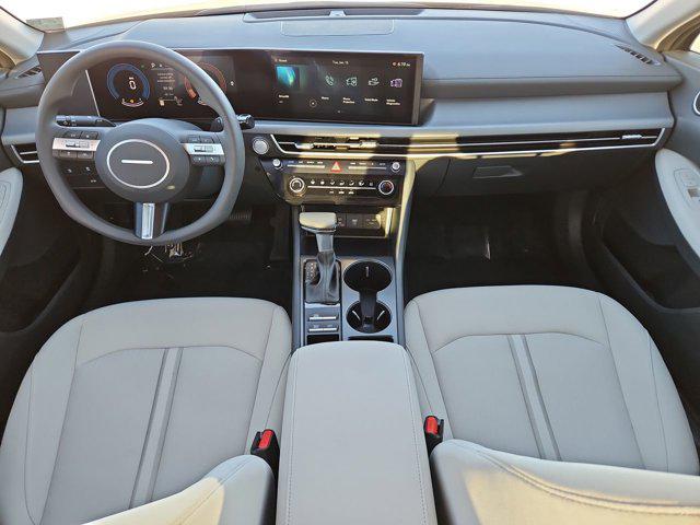 Thumbnail: 2026 Hyundai Sonata - 15