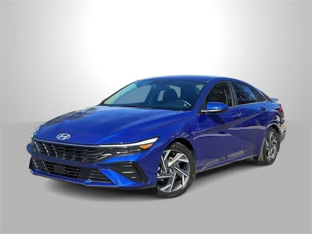 Used 2024 Hyundai Elantra SEL Sedan