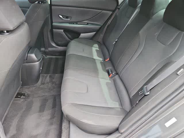 Thumbnail: 2024 Hyundai Elantra - 18