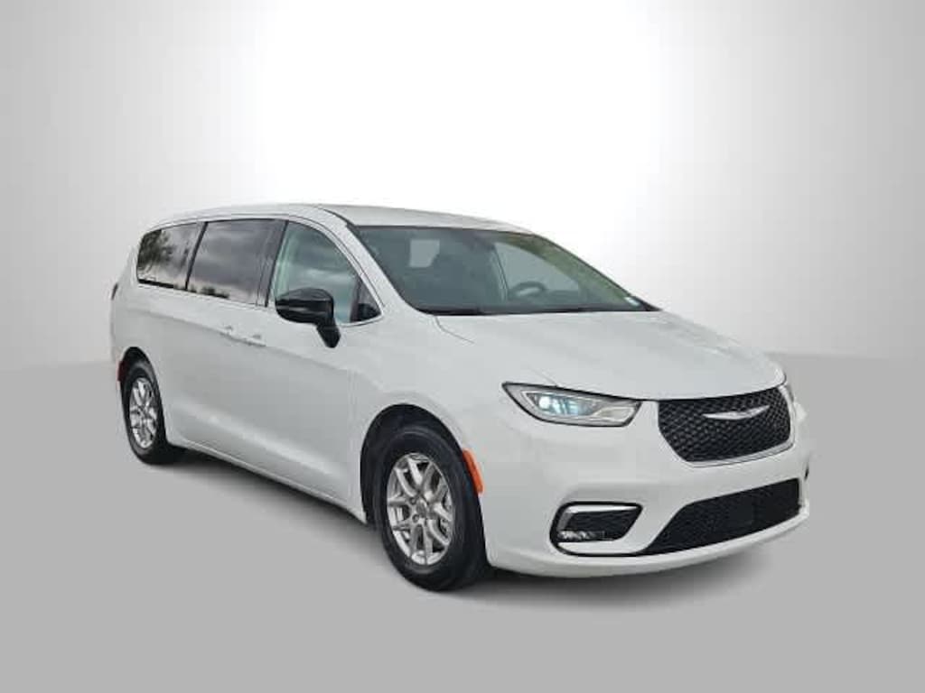 Used 2024 Chrysler Pacifica Touring L Van Passenger Van