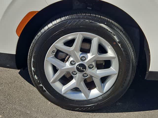 Thumbnail: 2025 Kia Soul - 13